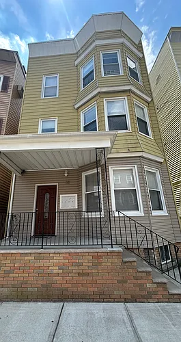 42 Grove St #1 Photo 1 42 Grove St #1 Photo 1