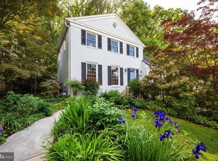7 Whippoorwill Ct, Rockville, MD 20852