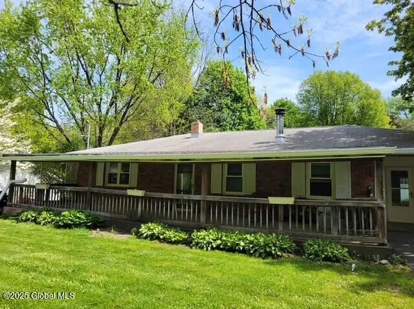 366 Grange Road, Troy, NY 12180