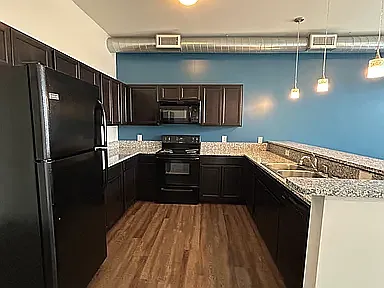632MLK Apartments — Photo 14