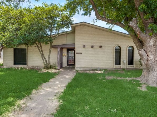 3441 Flagstone Dr