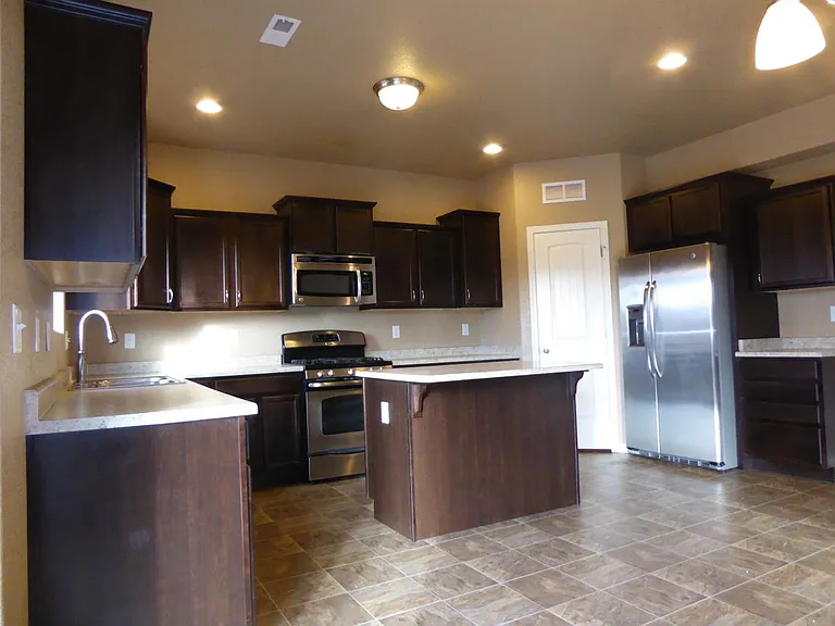 3713 Reindeer Cir — Photo 12
