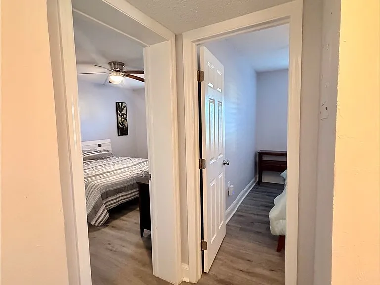4912 Vincennes St #103 — Photo 18