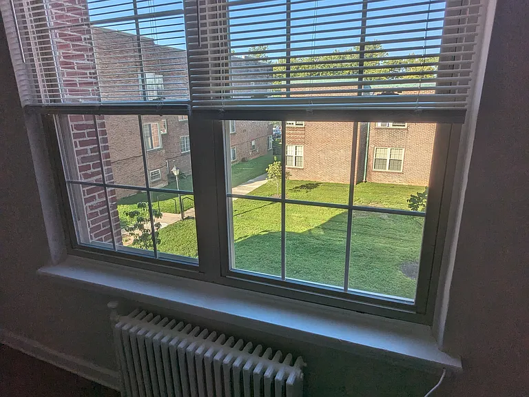 35 N 18th St #2AE — Photo 12
