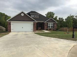 2505 Crestview Ln, Barling, AR 72923