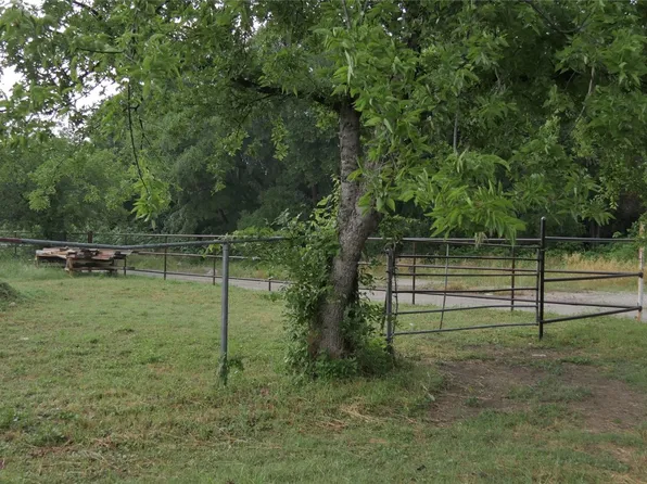 3161 Lulu St, Fort Worth, TX 76106