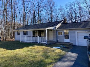 513 Sample Bridge Rd, Enola, PA 17025