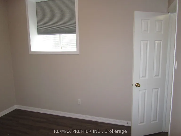 342 Edgehill Dr #B — Photo 14