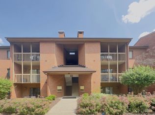 139 Green Turtle Ln APT 6, Charlottesville, VA