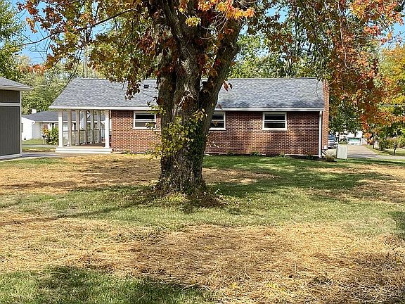 4th image of 6119 Sherman Terrace Dr