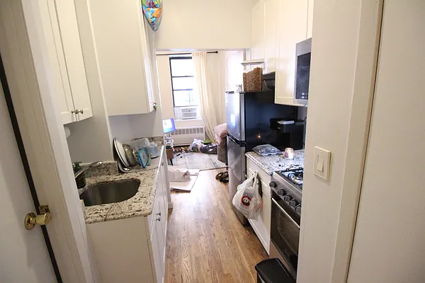 Rented by Luxor Homes & Investment Realty | media 15