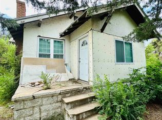 203 E Beeson Rd, Dodge City, KS 67801