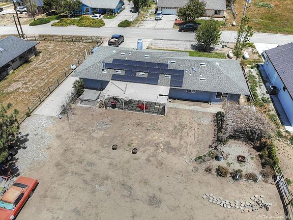3rd image of 18341 Bowie St