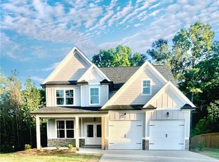 33 Rock Ridge Ct SE, Cartersville, GA 30120