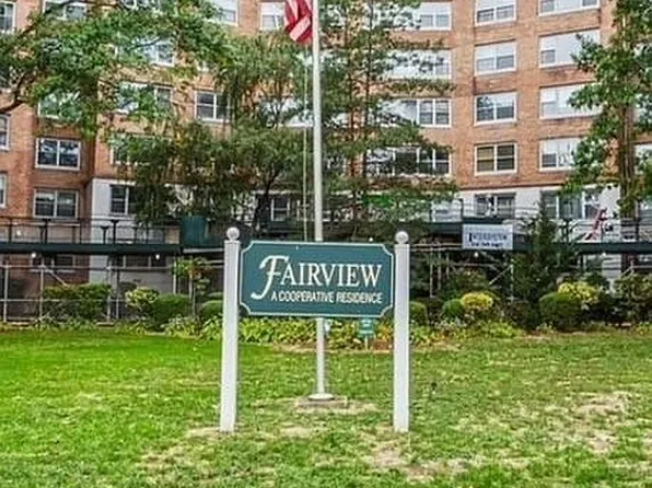 6120 Grand Central Pkwy APT A900, Forest Hills, NY 11375
