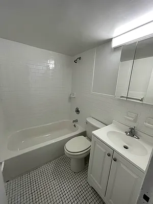 Rented by Kole Group | media 16