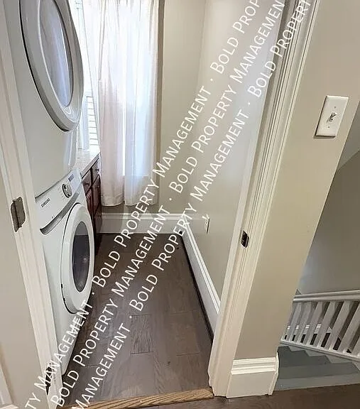 906 Walnut St — Photo 10