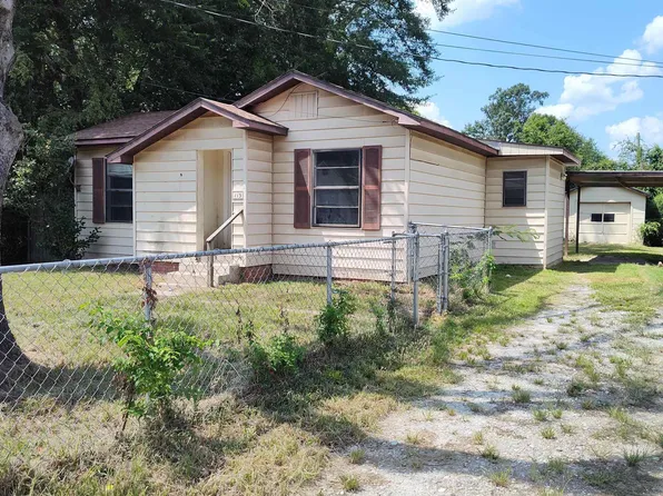 113 Richardson St, Longview, TX 75602