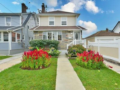 224-12 93 Avenue, Queens Village, NY, 11428