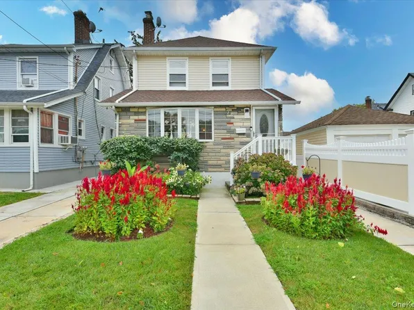 224-12 93 Avenue, Queens Village, NY 11428