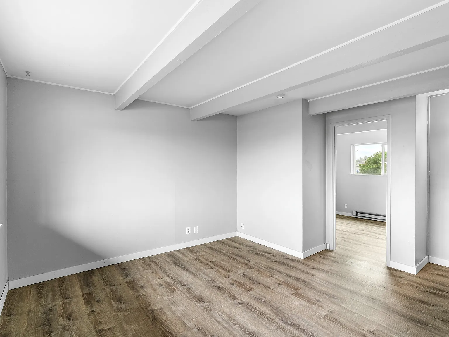 1 bed, 725 sqft, $895 — Photo 4