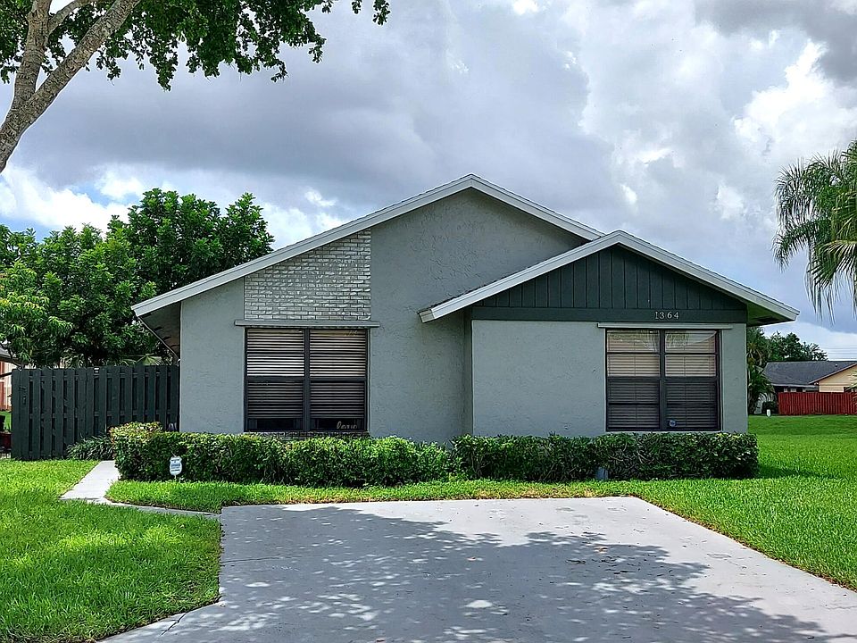 1st image of 1364 Longarzo Place