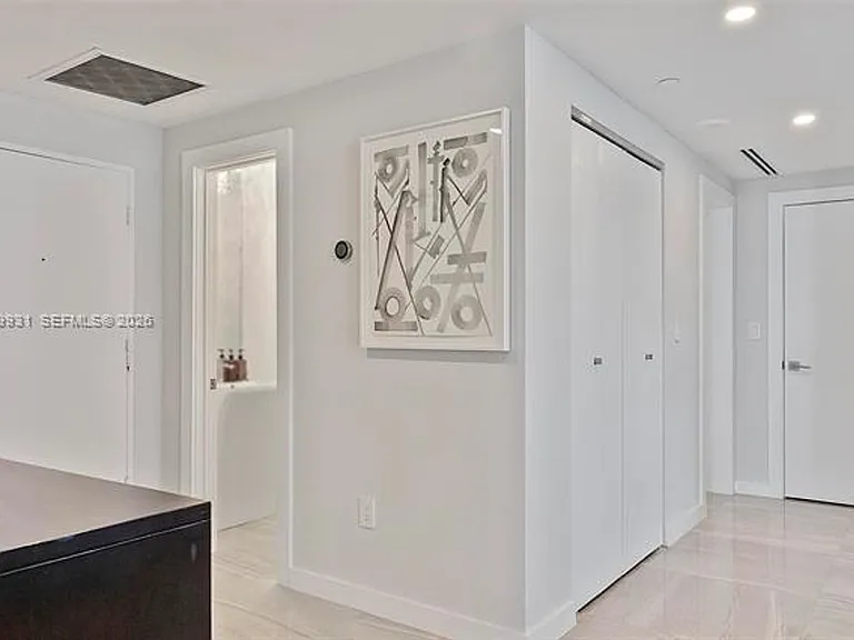 16 Island Ave #7C — Photo 31