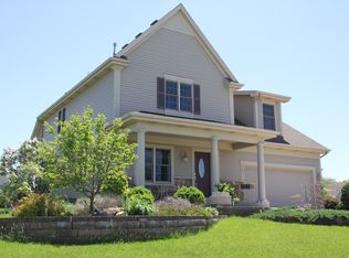 1631 Rolling Green Dr, Racine, WI 53406