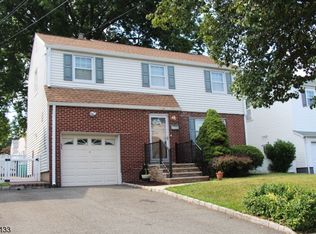 55 Ridge Rd, Nutley, NJ 07110