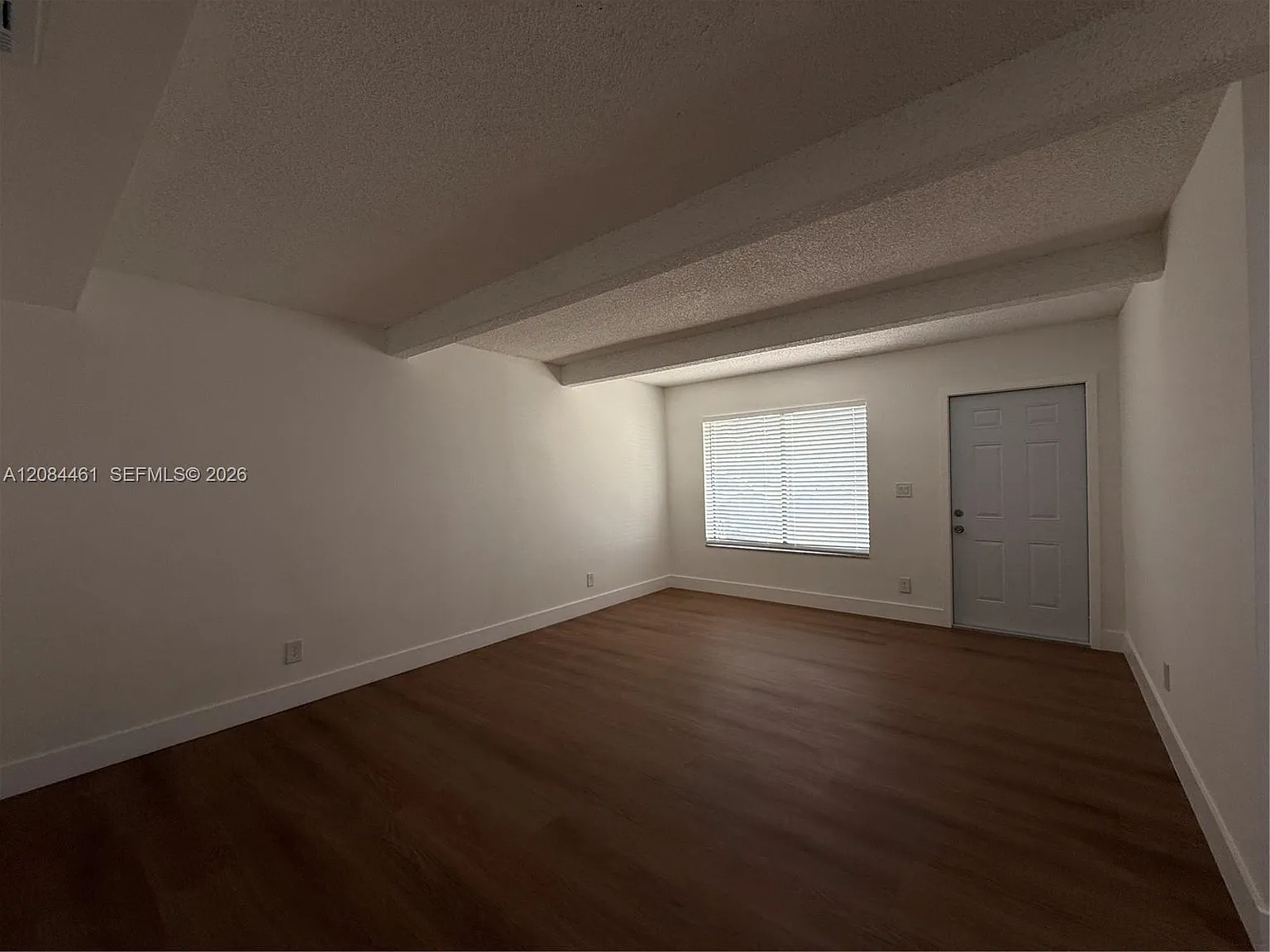 South Flagler Condo — Photo 3