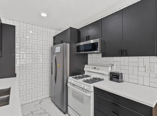 9920 Jordan Ave UNIT 11, Chatsworth, CA 91311
