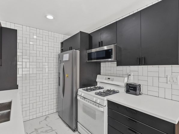 9920 Jordan Ave UNIT 11