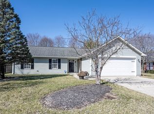 7674 Bayhill Dr, Indianapolis, IN