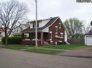 232 W 8th St, Dover, OH