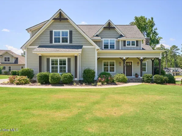 636 Herons Brook Drive, Whispering Pines, NC 28327