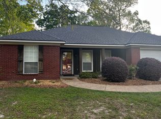 222 Cherrybark Ln, Brandon, MS 39047