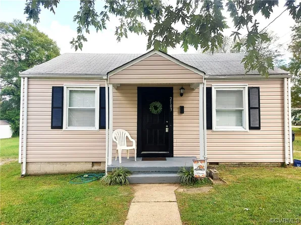 2103 Wakefield Ave, Colonial Heights, VA 23834