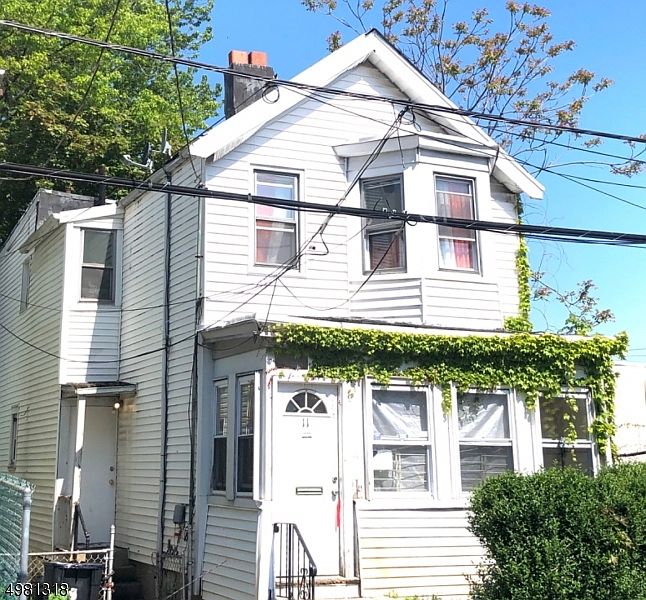 1st image of 11 Sunset Ave