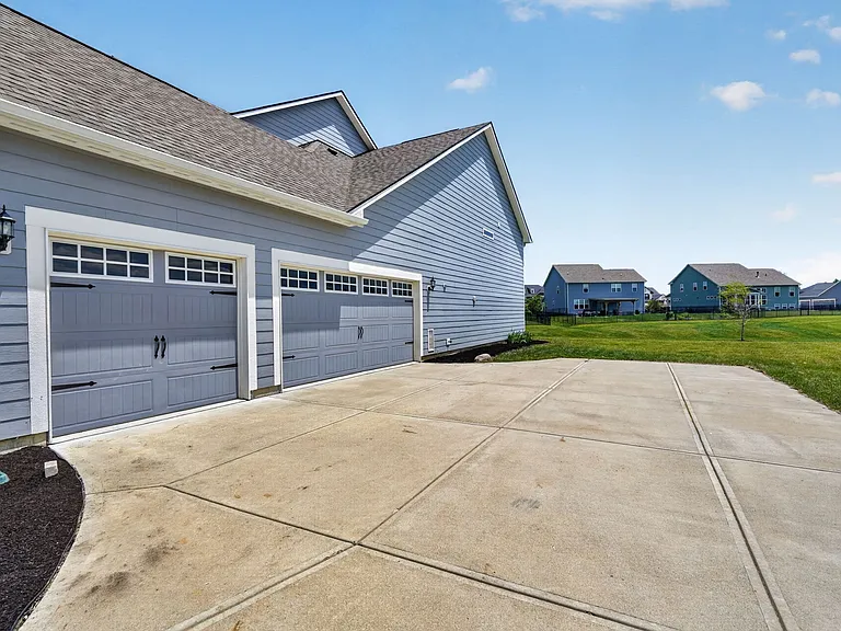 12987 Gilmour Dr — Photo 39