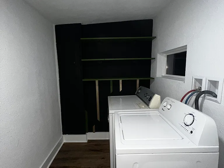 630 N Luett Ave — Photo 13