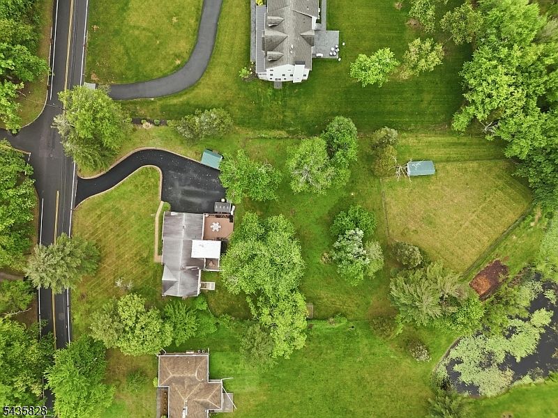 1st image of 25 King George Rd