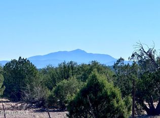 145 NE Reckless Ln, Ash Fork, AZ 86320