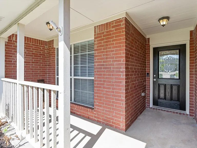 4524 Canyon Rdg — Photo 2