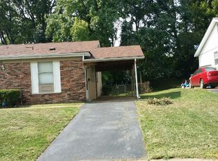 5230 Ville Anita Ct, Hazelwood, MO 63042