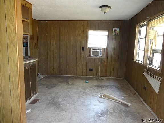 3rd image of 7990 NW 145th Avenue Rd