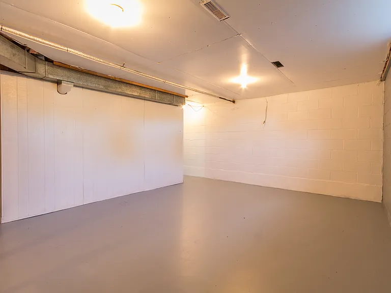 10 Dow Dr — Photo 17