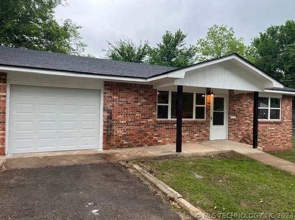 202 NW 5th St, Antlers, OK 74523