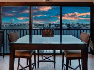 271 Southbay Dr APT 152, Naples, FL 34108