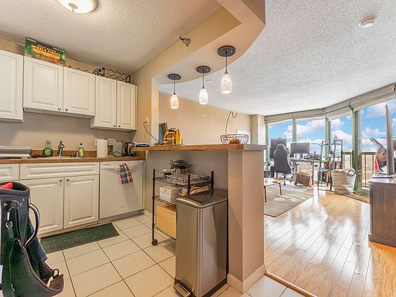 3rd image of 111 W Maple St APT 3110