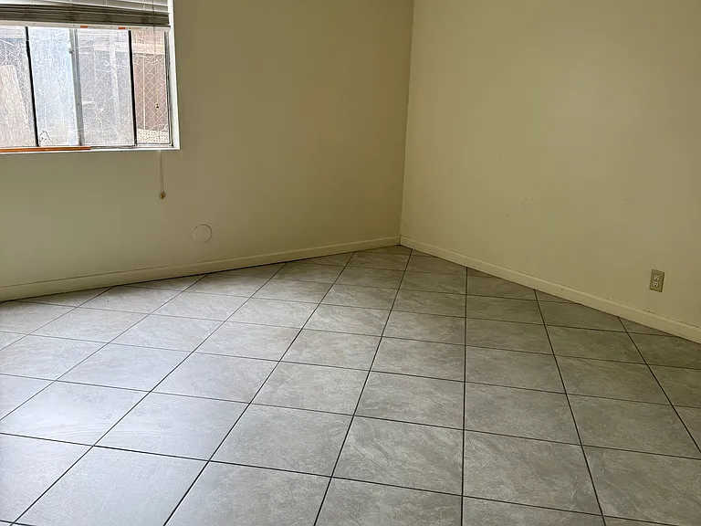 7236 Garden Dr #6 — Photo 6